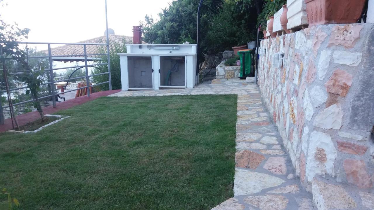 Lns Vip Villas Сивота Экстерьер фото